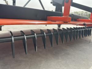 Segadora Rotativa Hidráulica de 2 Tiempos y 190 cc Accionada por Toma de Fuerza de Tractor, Enganche de 3 Puntos, Mango Plegable, Diseño de Múltiples Discos, Ancho de Corte Amplio, Alta - Product Image 2