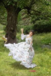 Abito Vintage Francese <span class=keywords><strong>Rococò</strong></span> con Stampa Floreale di Rose e Pizzo Trasparente, Acquisto di Gruppo - Product Image 6