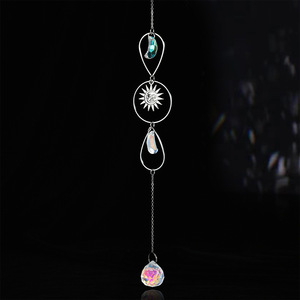Campana de Viento de Cristal Plateado Estilo Ins, Atrapasueños con Colgante de Estrella, Luna y Sol, Adorno Decorativo para Ventana del Hogar - Product Image 1