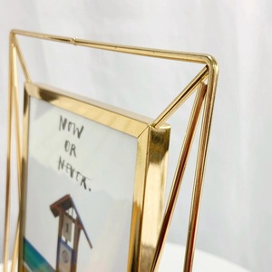 Logo personnalisé direct usine vente en gros cadres <span class=keywords><strong>photo</strong></span> <span class=keywords><strong>cadre</strong></span> <span class=keywords><strong>photo</strong></span> de famille <span class=keywords><strong>cadre</strong></span> <span class=keywords><strong>photo</strong></span> transparent <span class=keywords><strong>cadre</strong></span> <span class=keywords><strong>photo</strong></span> souvenir <span class=keywords><strong>cadre</strong></span> <span class=keywords><strong>photo</strong></span> - Product Image 2