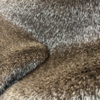 Tissu en Faux Daim de Mouton Premium en Gros avec Finition Suédée pour Doublure de Chaussures, Col et Chapeau – Écologique, Sans Cruauté Animale, Personnalisation Disponible
