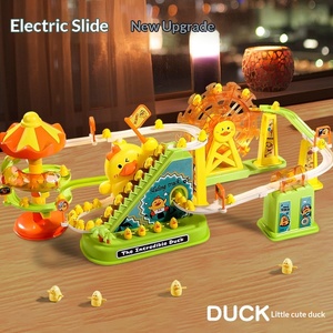 Simpatica Paperella di Plastica che Sale <span class=keywords><strong>le</strong></span> Scale, Giocattolo Educativo con Suoni e Luci a Batteria per Bambini - Product Image 3