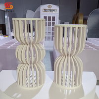 Fournitures de décoration de mariage Socle de présentation de desserts Socle de gâteau en acrylique