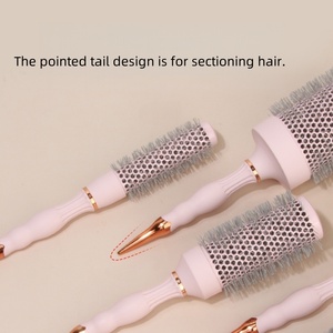 <span class=keywords><strong>Brosse</strong></span> à <span class=keywords><strong>cheveux</strong></span> à rouleau d'air thermique en aluminium professionnel <span class=keywords><strong>brosse</strong></span> à rouleau chauffée pour un séchage plus rapide <span class=keywords><strong>brosse</strong></span> à boucles pour <span class=keywords><strong>cheveux</strong></span> <span class=keywords><strong>bouclés</strong></span> - Product Image 6