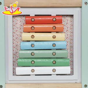 Cube d'activités en bois avec labyrinthe de perles, trieur de formes, <span class=keywords><strong>xylophone</strong></span> et éléments interactifs - Jouet éducatif pour enfants W11B362 - Product Image 3