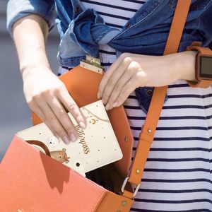 Venta al por mayor <span class=keywords><strong>personalizado</strong></span> oso conejito tema bebé madre imitación cuero maternidad Mutterpass pasaporte cubierta protectora para la futura madre - Product Image 5