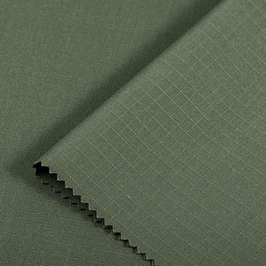 Tissu tissé en polyester et coton TC6535 imperméable vert WR, résistant aux déchirures, durable pour les équipements tactiques, les uniformes et les vêtements - Product Image 4