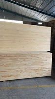 Planches de bois de pin assemblées sur mesure provenant d'un fabricant chinois pour les acheteurs mondiaux