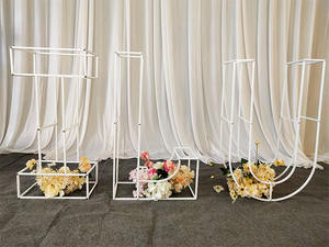 FURUN Metal decorativo numérico o con letras de estilo moderno personalizado para eventos de boda y accesorios de fiesta - Product Image 2