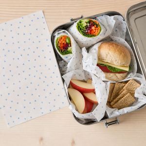 Papel de Envolver Resistente a la Grasa para Loncheras de Picnic, Sándwiches, Pasteles y Catering al Aire Libre - Product Image 1