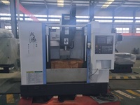 XK7126 Mini fraiseuse CNC verticale 3/4 axes système de contrôle GSK BT40 cône de broche nouvel état moteur moteur noyau inclus