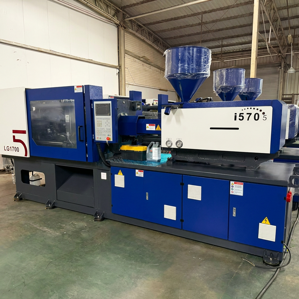 LG1700 Plastic Injection Molding Machine Industrial Injection Molding ...
