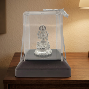 Ídolo de la Diosa Laxmi hecho a mano en plata, en caja de cristal transparente, para el hogar, templo, sala de Puja, arte religioso y decoración festiva. - Product Image 1