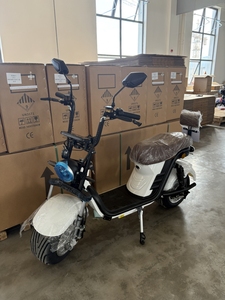 Entrepôt de Sao Paulo, vente chaude, <span class=keywords><strong>moto</strong></span> électrique Citycoco X12 sans balais, longue portée, amovible, entrepôt <span class=keywords><strong>europ</strong></span>éen, étanche, 1300 mm - Product Image 2