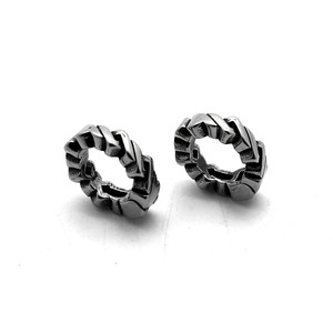 Pendientes con clip yunnique, geométricos, de acero y titanio, unisex, estilo punk, joyería de moda - Product Image 5