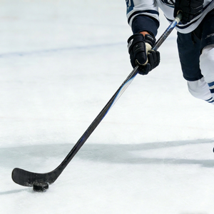 Bâton <span class=keywords><strong>de</strong></span> <span class=keywords><strong>hockey</strong></span> <span class=keywords><strong>sur</strong></span> <span class=keywords><strong>glace</strong></span> en fibre <span class=keywords><strong>de</strong></span> carbone bleu, stock d'usine, haute qualité, pour joueur professionnel - Product Image 3
