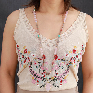 Collier pendentif flèche en quartz rose, chaîne perlée en pierre naturelle, bijoux à porter au quotidien, design géométrique, origine Yiwu - Product Image 4