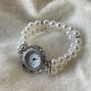 Reloj de Cuarzo Casual para Mujer con Decoración de Diamantes Redondos y Cadena de Perlas de Vidrio, Venta al Por Mayor - Product Image 1