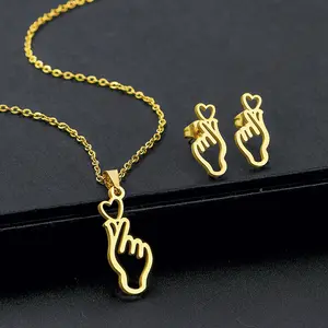 Best Sell Fashion Rvs Hiphop Hart Hanger Beer Ketting Oorbellen Tweedelig Set Geometrie Vorm Voor Vrouwen Sieraden