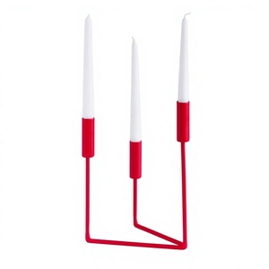 Support à bougie moderne en métal rouge pour la décoration de la maison, design durable, fait main pour la maison, l'hôtel, le restaurant - Product Image 1