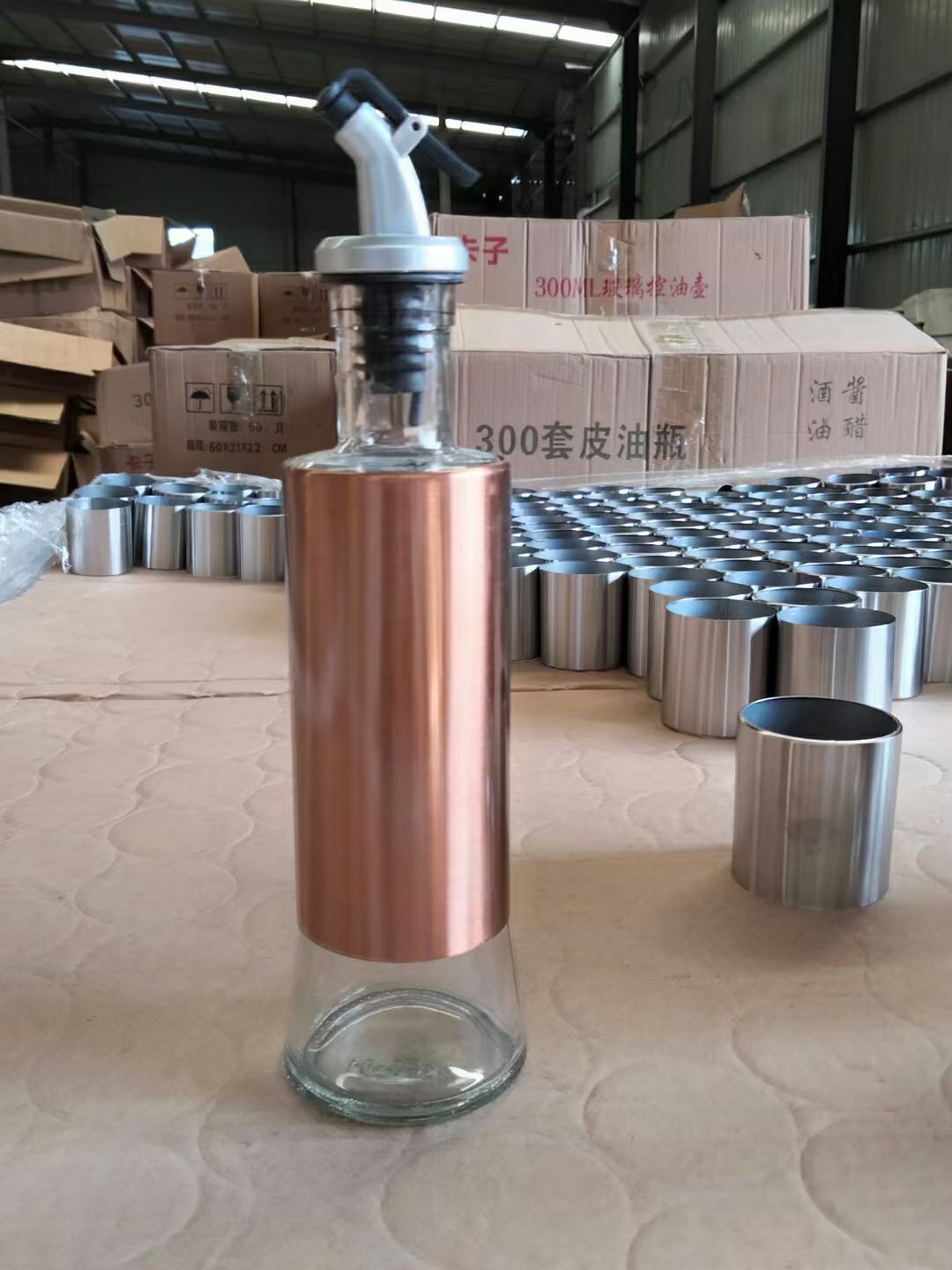 HOT SALE ! 2021 new style color glass oil bottle