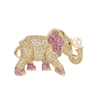 Broche éléphant en cuivre et zircon de luxe XILIANGFEIZI avec perle d'eau douce naturelle et épingle antidérapante – Vente en gros