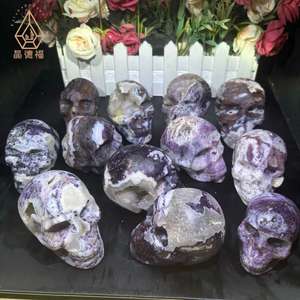 All'ingrosso natura di cristallo Fluorite teschi Druzy <span class=keywords><strong>con</strong></span> Sphelarite pietre curative <span class=keywords><strong>viola</strong></span> Fluorite teschi scolpiti per la decorazione - Product Image 1