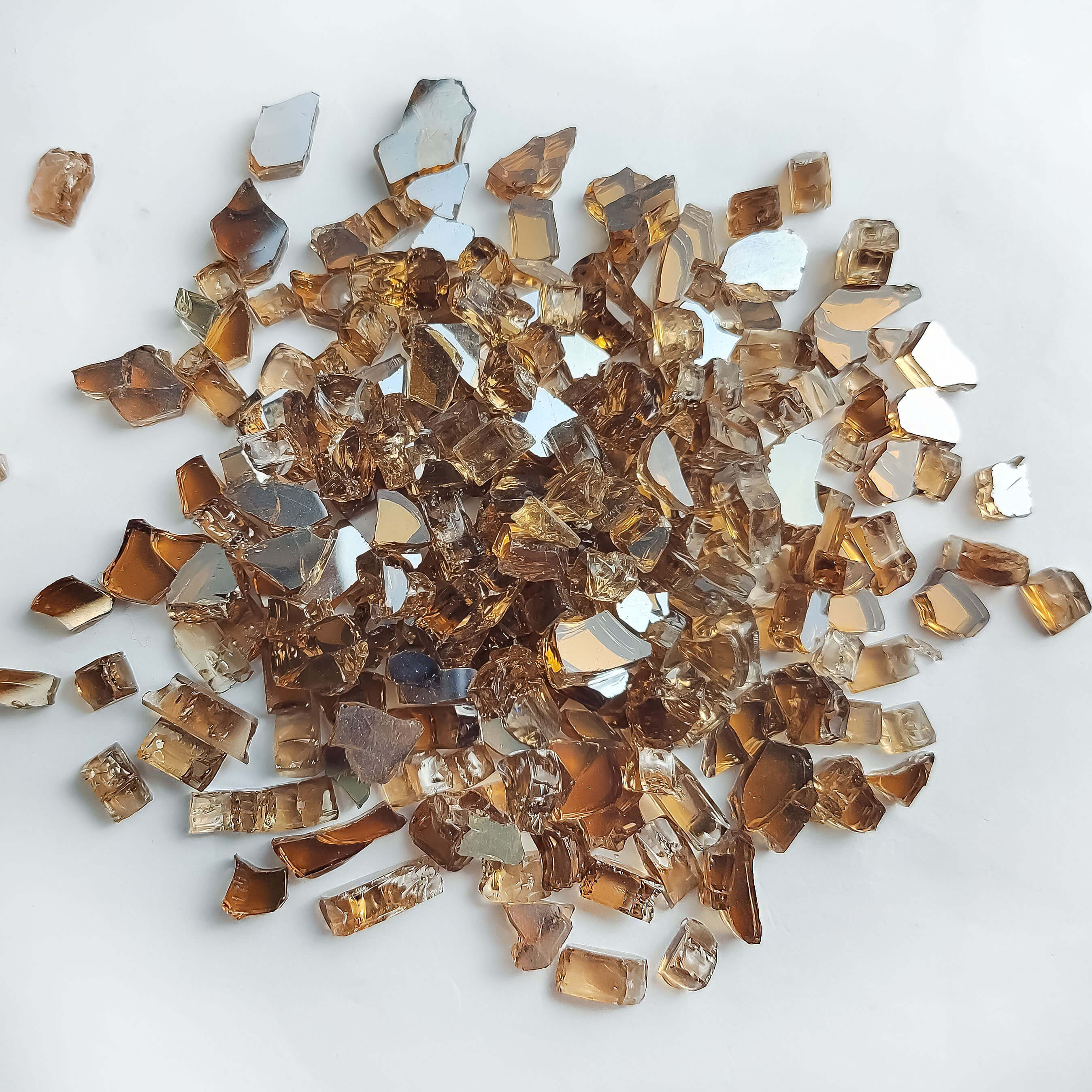 Pierres réfléchissantes marron pour foyer