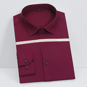 Chemise de bureau élégante pour homme avec col structuré, manches longues et tissu respirant en mélange de coton et de polyester - Product Image 5