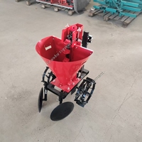 Planteuse de pommes de terre compatible avec les mini-motoculteurs
