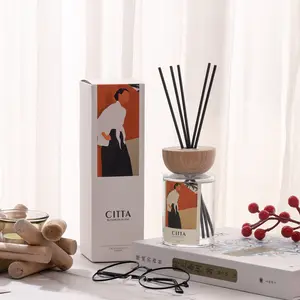 Ilustrasi gaya 120ml rumah aroma Reed Diffuser, Set Diffuser lilin mewah stoples dengan kotak hadiah