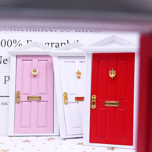 Porte miniature de jardin féerique pour maison de poupée à l'échelle 1/12, en promotion - Product Image 3
