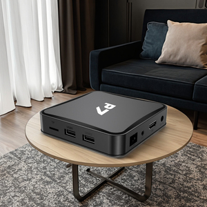 New P7 Android 12 Quad Core 64 bit 4K HDR TV Box 2GB + 16GB với wifi mạng sợi quang Adapter phiên bản bên ngoài Android TV Box - Product Image 6