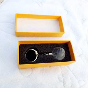 Bon marché, vente en gros, globe en cristal de haute qualité, <span class=keywords><strong>porte</strong></span>-clés football lumière LED, <span class=keywords><strong>porte</strong></span>-clés boule de cristal personnalisé pour cadeau promotionnel - Product Image 2