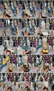 Sandales <span class=keywords><strong>à</strong></span> talons hauts carrés pour femmes, modèles variés, nouvelle collection 2025, <span class=keywords><strong>mules</strong></span> élégantes pour les fêtes et le quotidien, vente en gros - Product Image 3