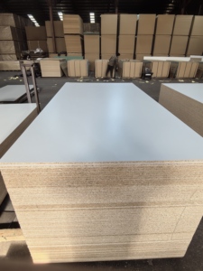 4x8 12mm 15mm 16mm 17mm 18mm Tablero de partículas con cara de melamina blanca Tablero de partículas para muebles - Product Image 2