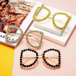 Gafas de Sol de Moda con Marco Grande de Metal de Lujo, Lentes Transparentes con Pedrería, Gafas de Sol para Mujer 2020 - Product Image 2