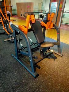 उच्च गुणवत्ता वाले शक्ति प्रशिक्षण जिम मशीन फिटनेस बॉडीबिल्डिंग उपकरण आर्म जिम उपयोग के लिए प्रेस बैक ट्रेनर - Product Image 2