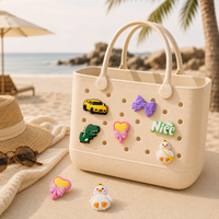 Accessoires de chaussures et de sacs de plage en PVC, personnalisés en usine, nouveaux, imperméables et écologiques, avec emplacements pour objets décoratifs