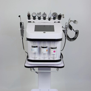 Máquina Facial Profesional 10 en 1 con Oxígeno para Exfoliación, Limpieza Profunda, Hidrodermoabrasión, Rejuvenecimiento Facial con Oxígeno - Product Image 1