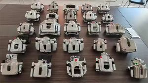 Fabriekslevering auto remklauw <span class=keywords><strong>OEM</strong></span> 1J0615423D 1J0615424D 342966 342967 - Product Image 4