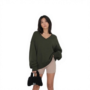 เสื้อฮู้ดผู้หญิงทรงหลวม คอวี แขนยาว ระบายอากาศได้ดี เป็นมิตรกับสิ่งแวดล้อม พิมพ์ลายแบบรีดร้อน เหมาะสำหรับฤดูใบไม้ร่วง - Product Image 2