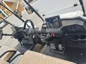 Carro Eléctrico Turístico 4x4 con Kit de Carrocería Personalizado - Product Image 5