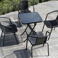 Ensemble de salle à manger d'extérieur en métal durable avec table pliante en verre noir et chaises assorties, ensemble moderne pour patio et jardin