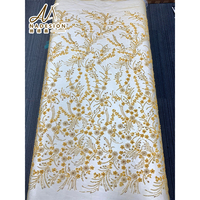 Tissu en dentelle de tulle brodé de fleurs 3D de qualité supérieure, tissu en maille orné de perles et de paillettes fait main pour les vêtements de mariage et d'occasions formelles