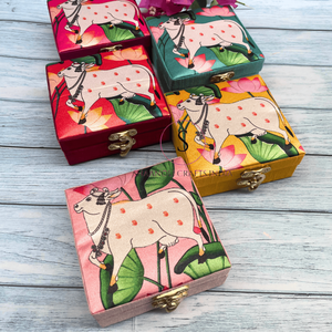 Ấn Độ Handmade Truyền Thống Pichwai <span class=keywords><strong>In</strong></span> Đồ Trang Sức Organizer Handmade Ấn Độ Hộp Quà Tặng Cho Ấn Độ Ủng hộ Đám Cưới Hộp Đồ Trang Sức - Product Image 3