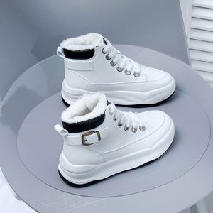 Nouvelles chaussures d'hiver 2022 en velours pour femmes, bottines courtes chaudes en coton pour étudiantes - Product Image 4