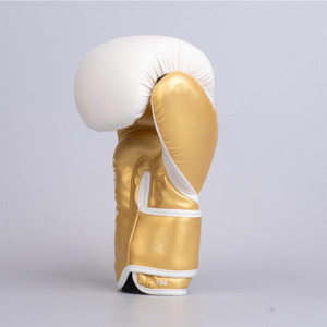 Gants de boxe d'entraînement en cuir de haute qualité avec sangle de poignet réglable, anti-humidité et antidérapants - Product Image 5