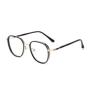 Nouveau influenceur de mode Instagram de qualité supérieure le même miroir de lumière plate pour hommes Anti-rayonnement avec cadre de myopie TR90 Anti-bleu - Product Image 4