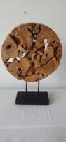 Sculpture artisanale en bois rond à base de racine d'arbre, décoration de table en bois naturel avec support métallique, ornement artistique rustique pour la maison